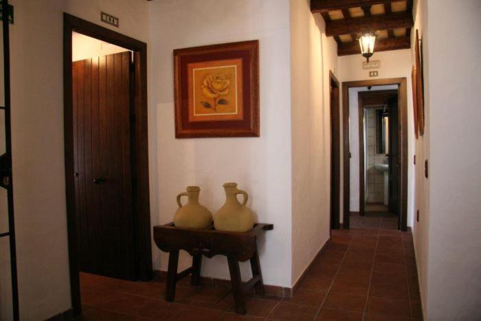 Hostal Torre De Guzman كونيل ذي لا فرونتيرا المظهر الخارجي الصورة