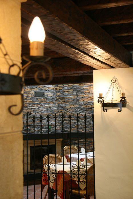 Hostal Torre De Guzman كونيل ذي لا فرونتيرا المظهر الخارجي الصورة